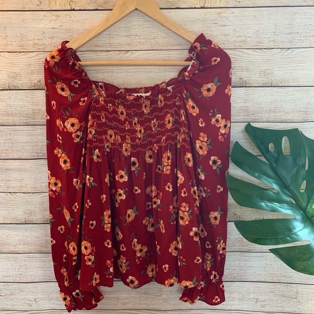 Coco + Jaimeson Floral Blouse size S